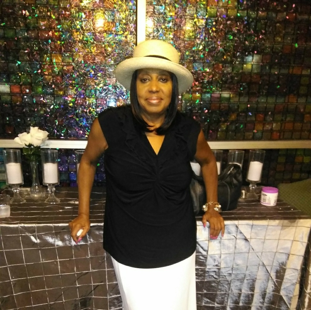 Meet your Posher, Marcia